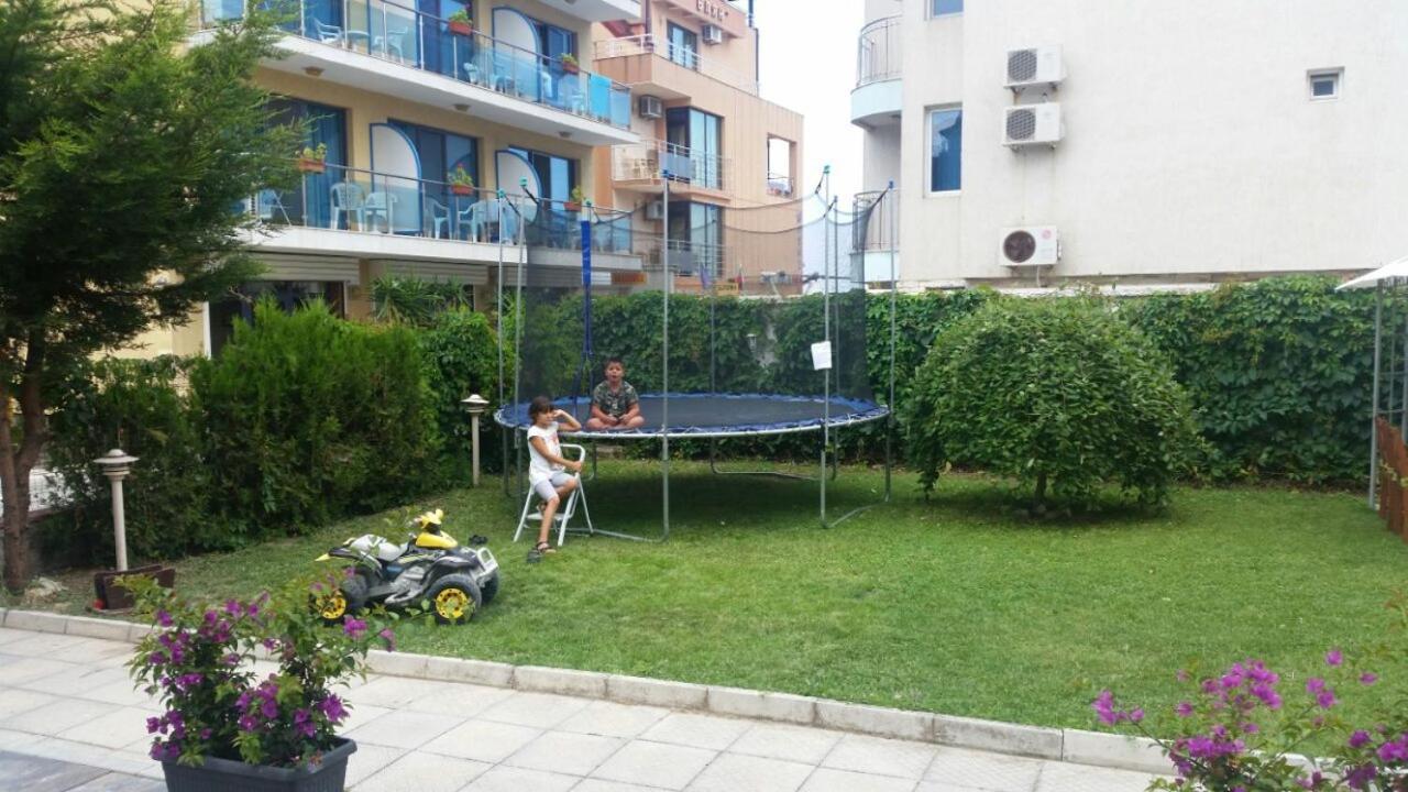 Aparthotel Lucky Family Ravda Bagian luar foto