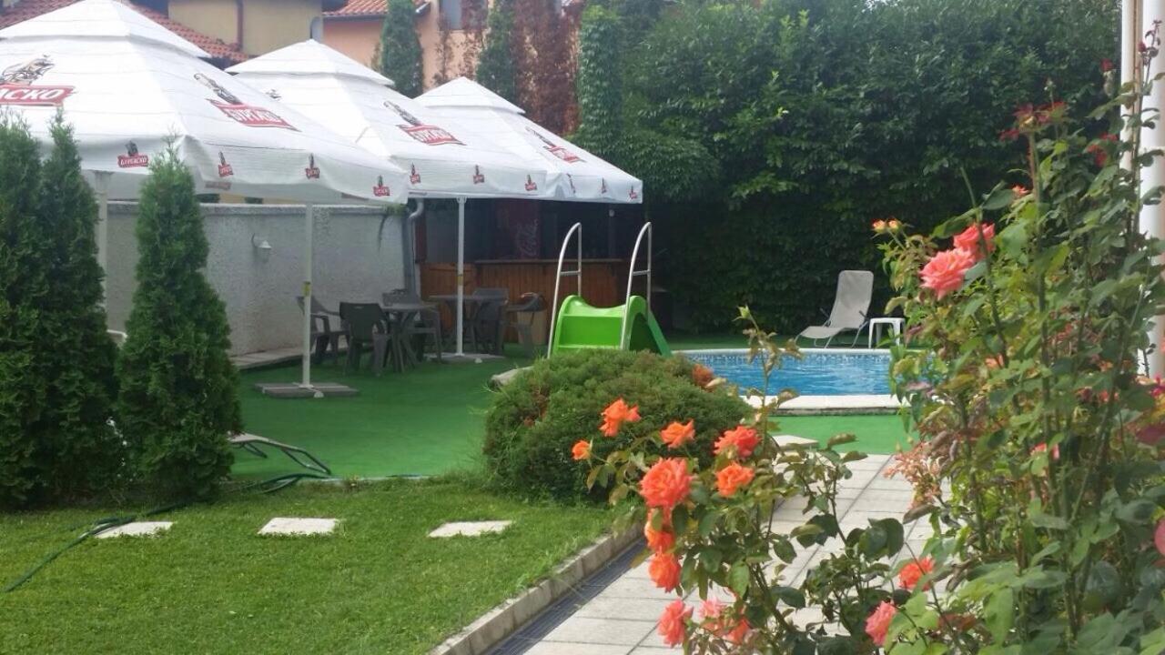 Aparthotel Lucky Family Ravda Bagian luar foto