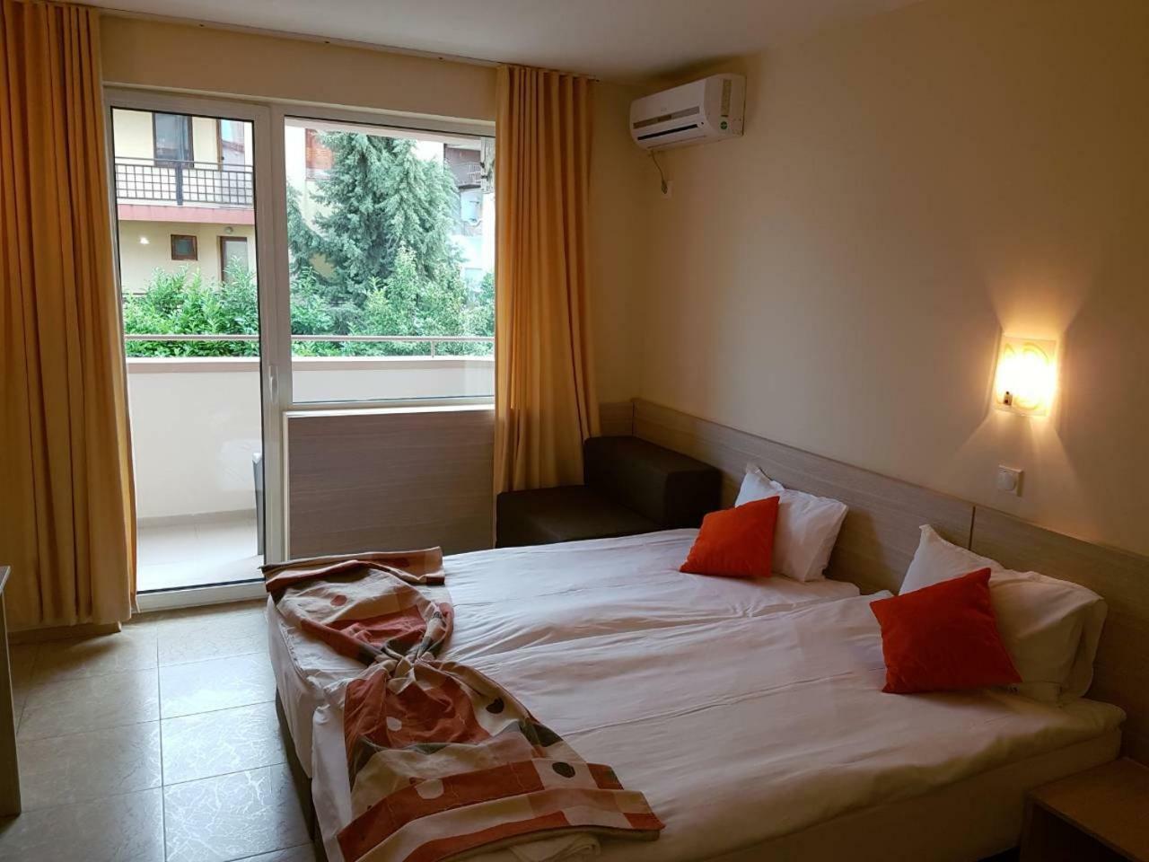 Aparthotel Lucky Family Ravda Bagian luar foto