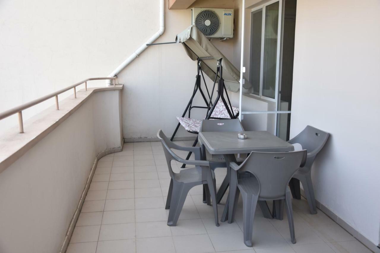 Aparthotel Lucky Family Ravda Bagian luar foto