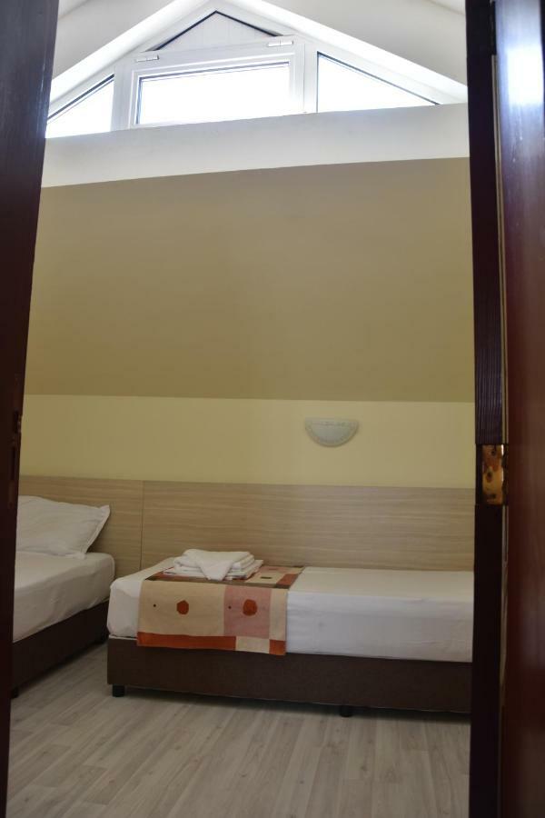 Aparthotel Lucky Family Ravda Bagian luar foto